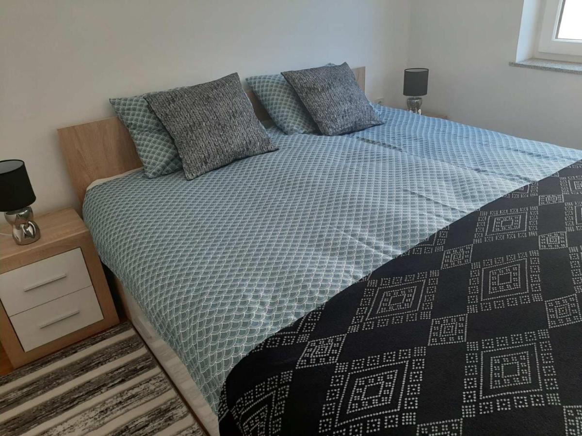 Apartman Kod Kestena Osijek Exterior foto