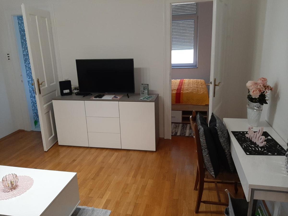 Apartman Kod Kestena Osijek Exterior foto